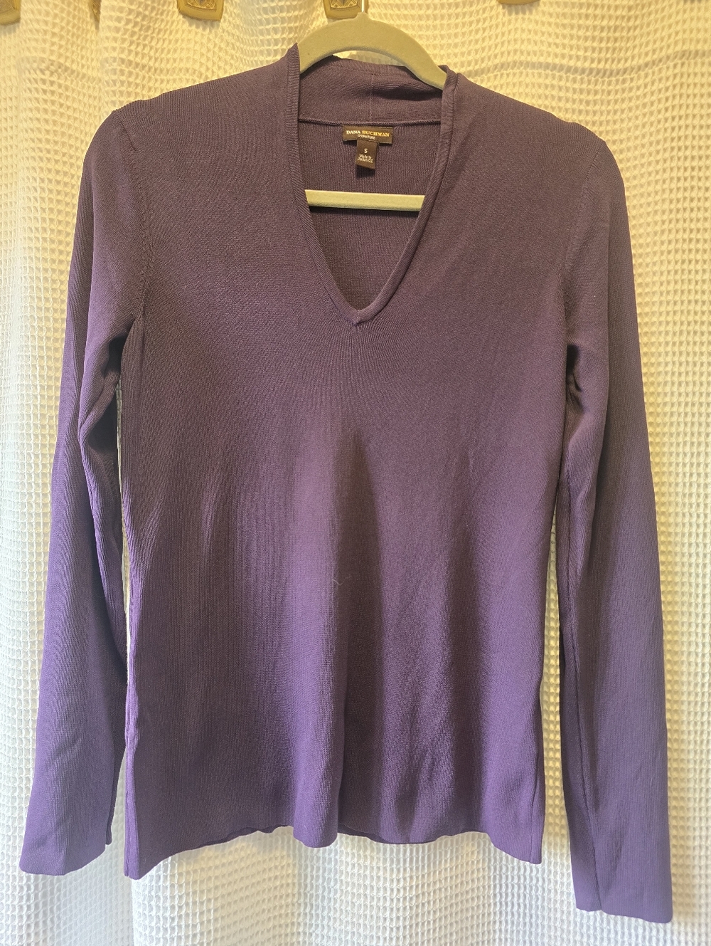 Timeless Piece, Beautiful Purple Long Sleeve Lightweight V Neck Blouse Sweater